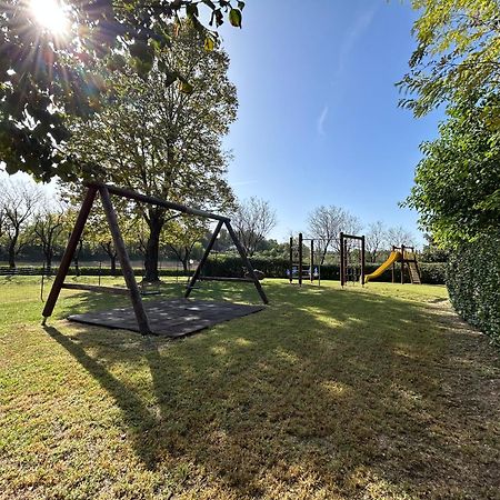 Chalet Garda Peschiera del Garda Eksteriør billede